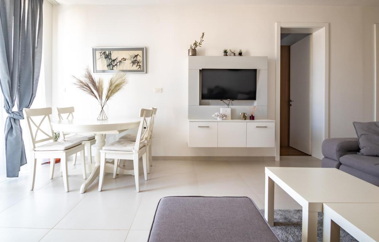 Apartament Boutique La Perla Jacuzzi Murter Zewnętrze zdjęcie
